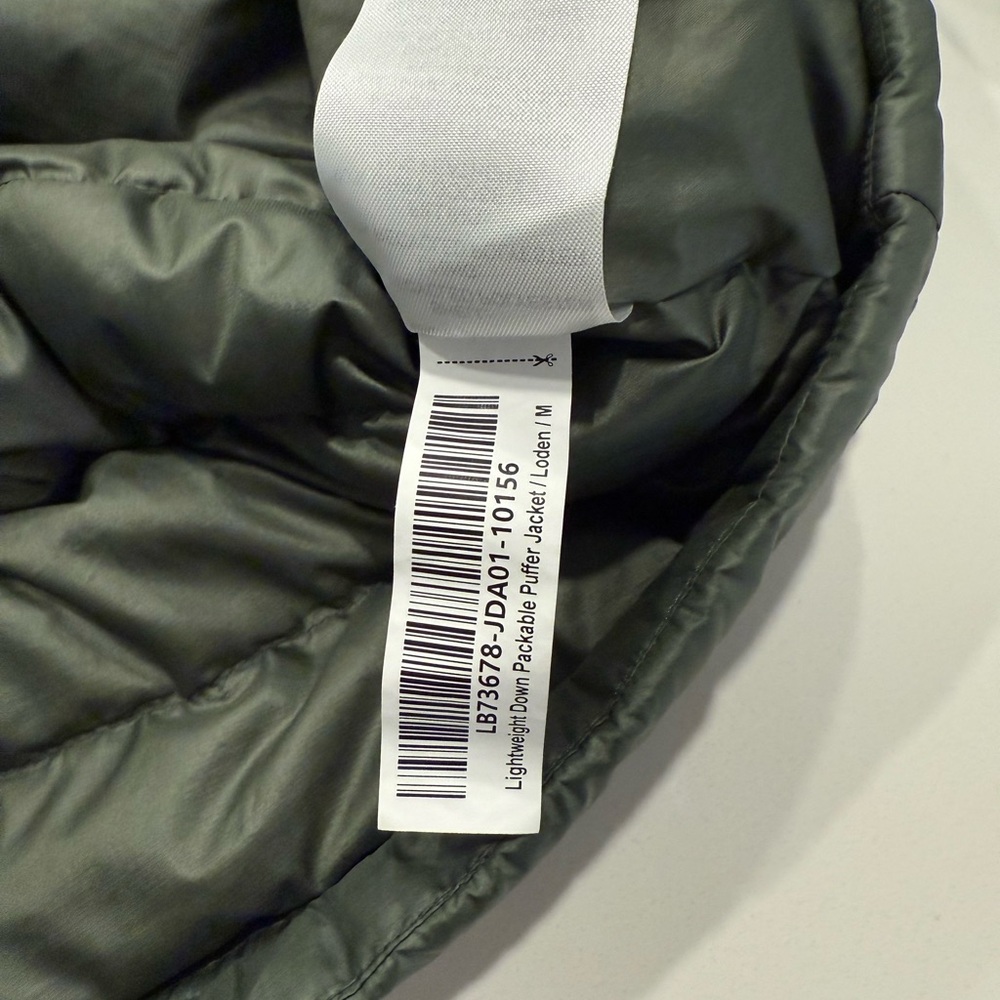 Quince Women's Lightweight Packable Down Puffer Jacket Loden Sz M - Picture 9 of 9